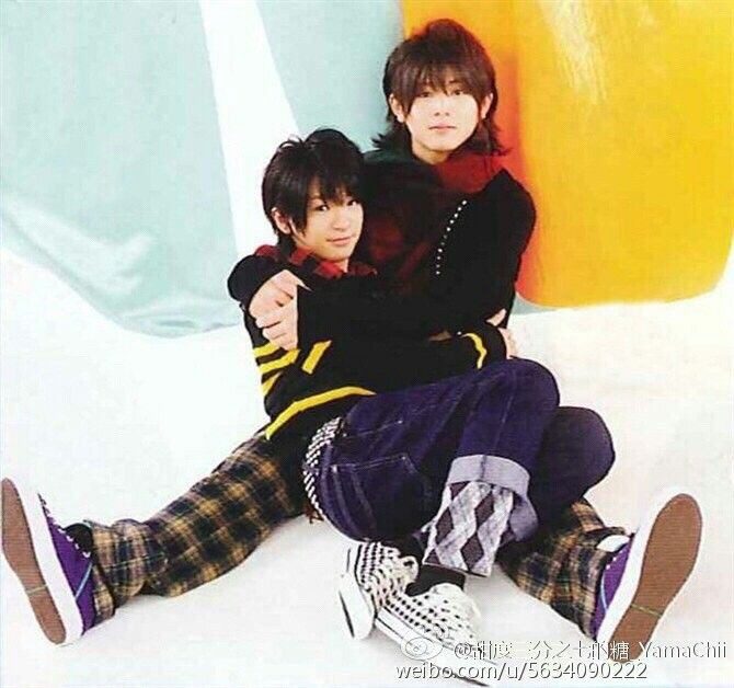 Hey!Say!JUMP sitting/lying on top of eachother - A Thread