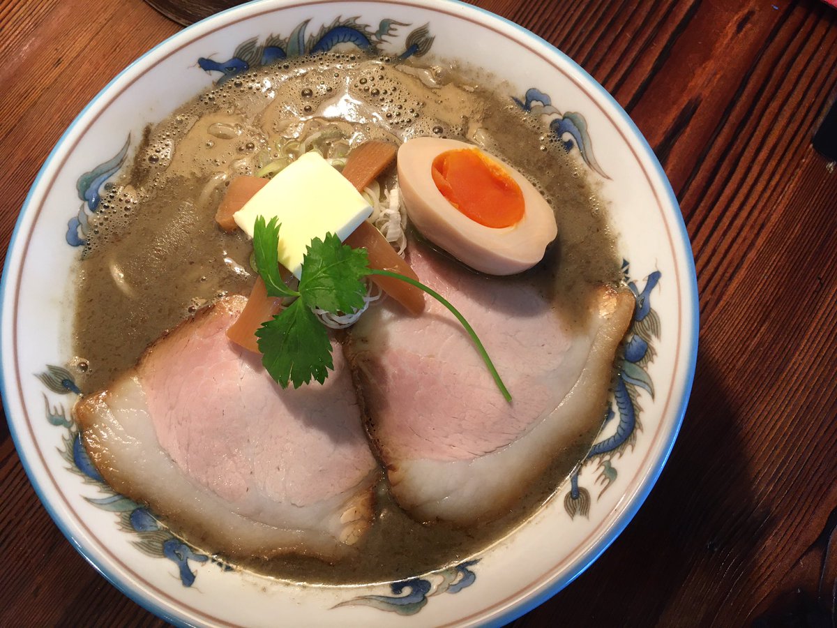 Zetton Billy On Twitter 元祖煮干しバターラーメン サムライ煮干し 本日より発売です 濃口の煮干しラーメンにバターを入れた発祥のお店です 苦味のあるスープとバターのまろやかさがたまりません 限定ラッシュしますので お早目にご来店ください