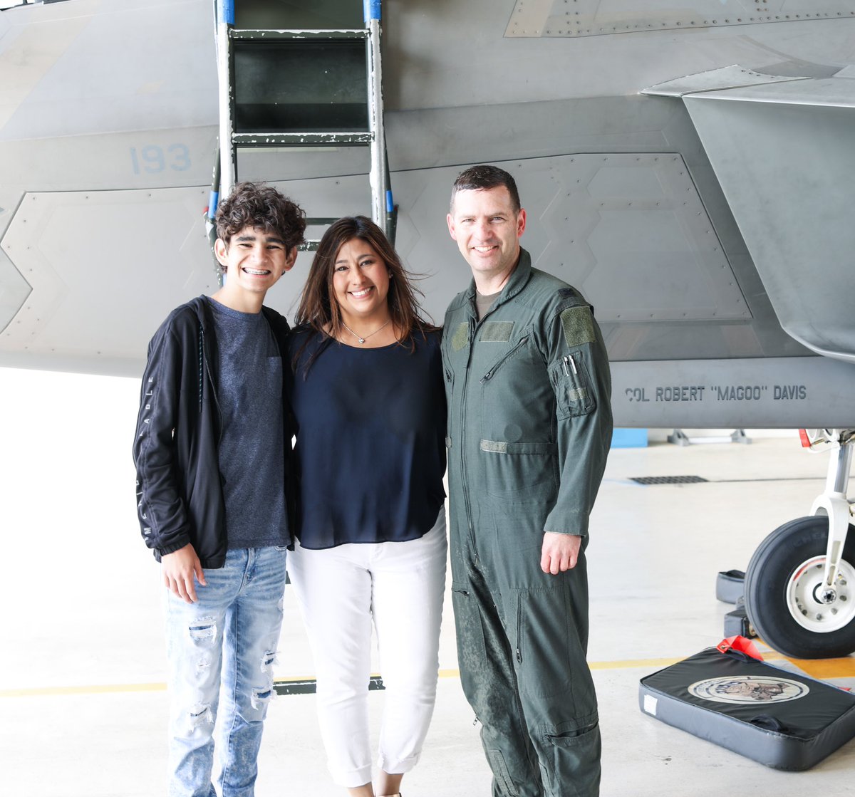 3wg_cc's tweet photo. Thank you 3 WG for a wonderful assignment! Kathy and I have loved every day - serving our Airmen/families &amp; providing world class #Airpower for America. -Col Davis https://t.co/fq2KAaj0S0