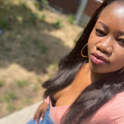 DavinaKalenga's tweet photo. #NouvellePhotoDeProfil https://t.co/gVlwLUHlEv