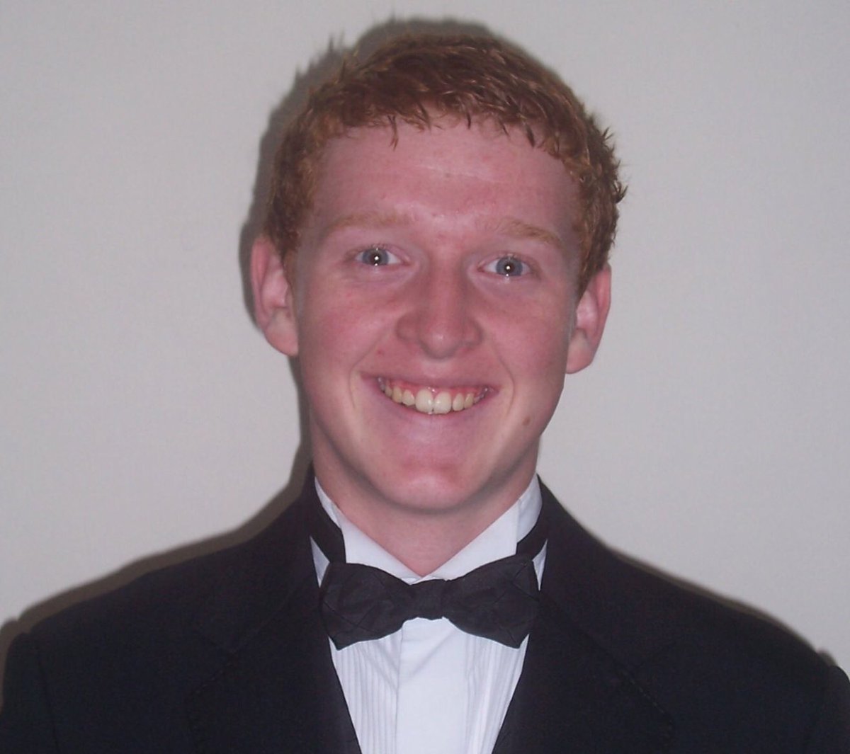 kirstie1971's tweet photo. On this day 6 years ago my amazing son,who is missed beyond words, passed his driving test. When applying for his driving licence he ticked the box to become an #OrganDonor. Just over 7 months later that one act lead to him saving 3 lives. @NHSOrganDonor @share_wishes  #proudmum https://t.co/w2Z8JaM7fP
