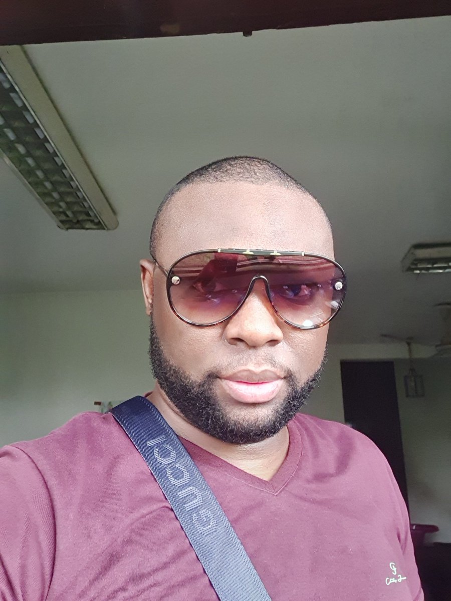 Boulle à zéro, avec le confinement  pas de selon de coiffure.