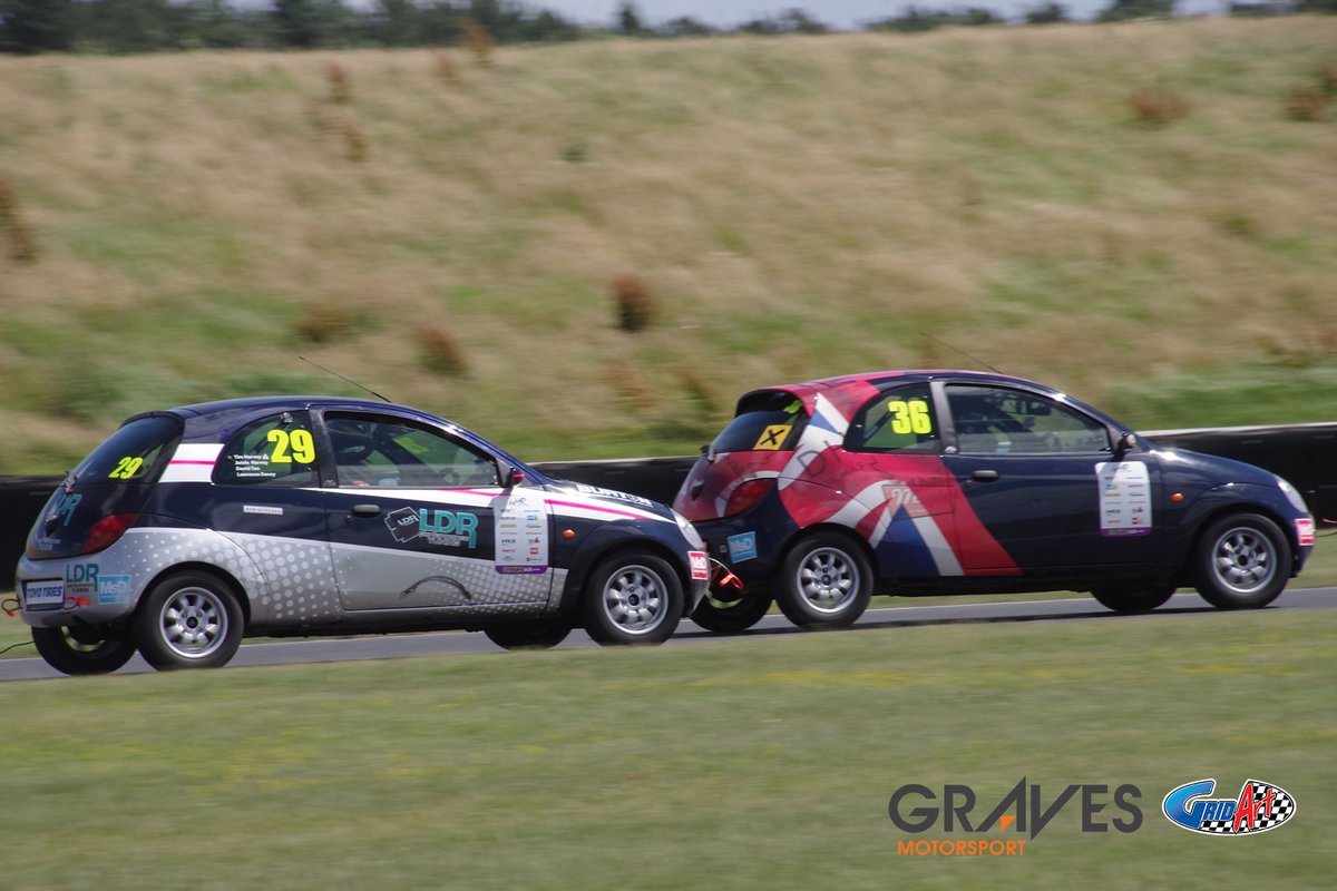 GridArt's tweet photo. 12 long hours and pure #motorsport entertainment was delivered hour after hour well done everyone @ka_enduro @Graves_MSport @SnettertonMSV https://t.co/M8tRl8UqEz
