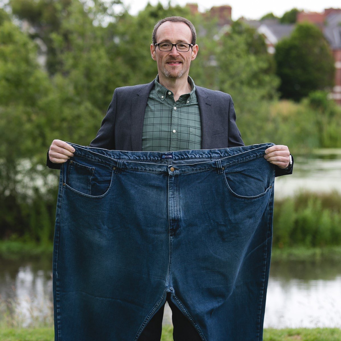 SlimmingWorld's tweet image. If you're tuning in to @SkyNews this morning, keep an eye out for our #GreatestLoser2020 Phil Kayes. He'll be on from around 7:40am talking about his amazing 21st 10.5lbs #WeightLoss with #SlimmingWorld, and the positive effect slimming down has had on his health.