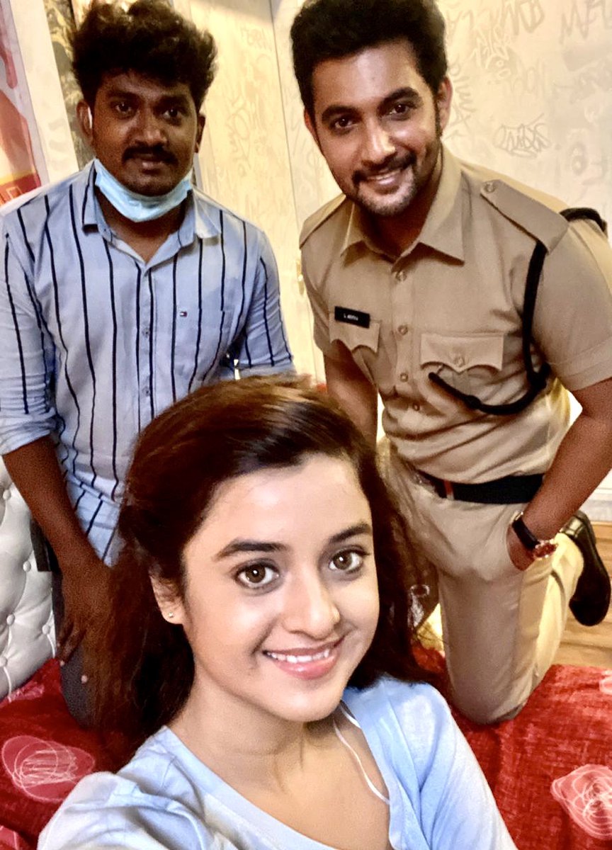 Last Friday started filming my next Telugu thriller movie #Black ♠️ with #Aadi and director #GBKrishna 
🙏😇
#telugumovie #movie #thriller #ThrowbackThursday #shootscenes