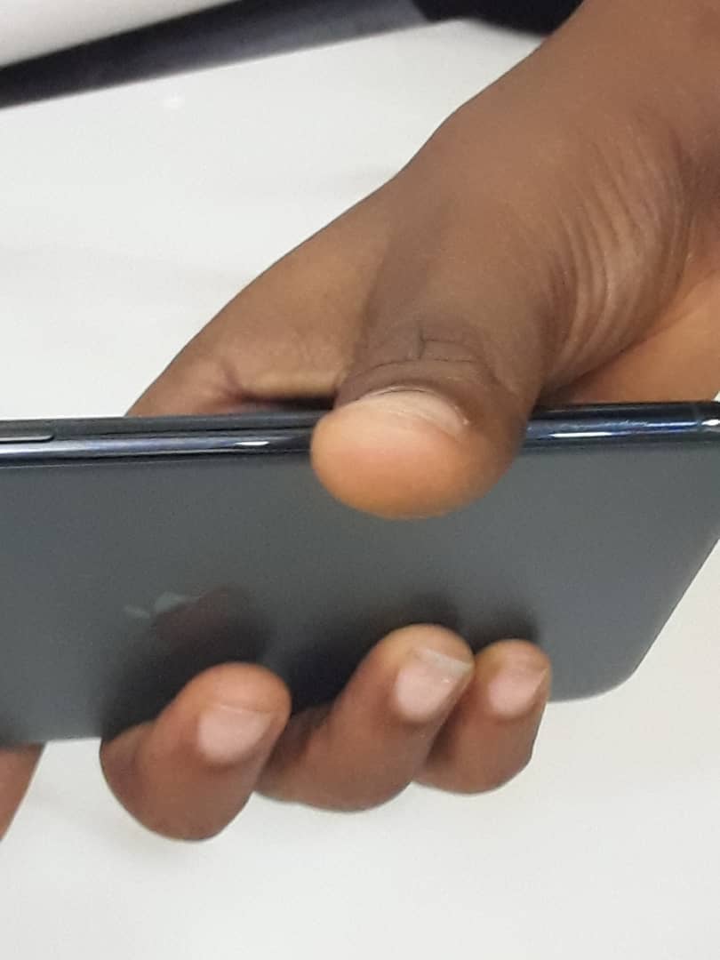 Flexmobile3's tweet photo. Extremely Afordable IPhone 11pro Max 64gb, DM for price
#MadeInLagos #twitterhacked #FUTOCertificate #ericko https://t.co/TUIzakvJ47