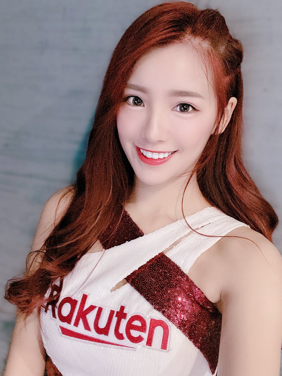 aviva_1028's tweet photo. ❤️💜❤️

 #中華職棒 #CPBL #桃猿 #cheerleader #baseball #チアリーダー #野球 #RakutenGirls #야구 #치어리더  #李恩菲 #cheerleaders #rakuten  #楽天 #棒球 https://t.co/ak97BawXC1