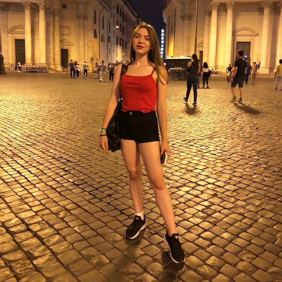 xxxmoviesuk's tweet photo. A followers GF, thoughts? #RateMyGF https://t.co/EPTW6npuiC