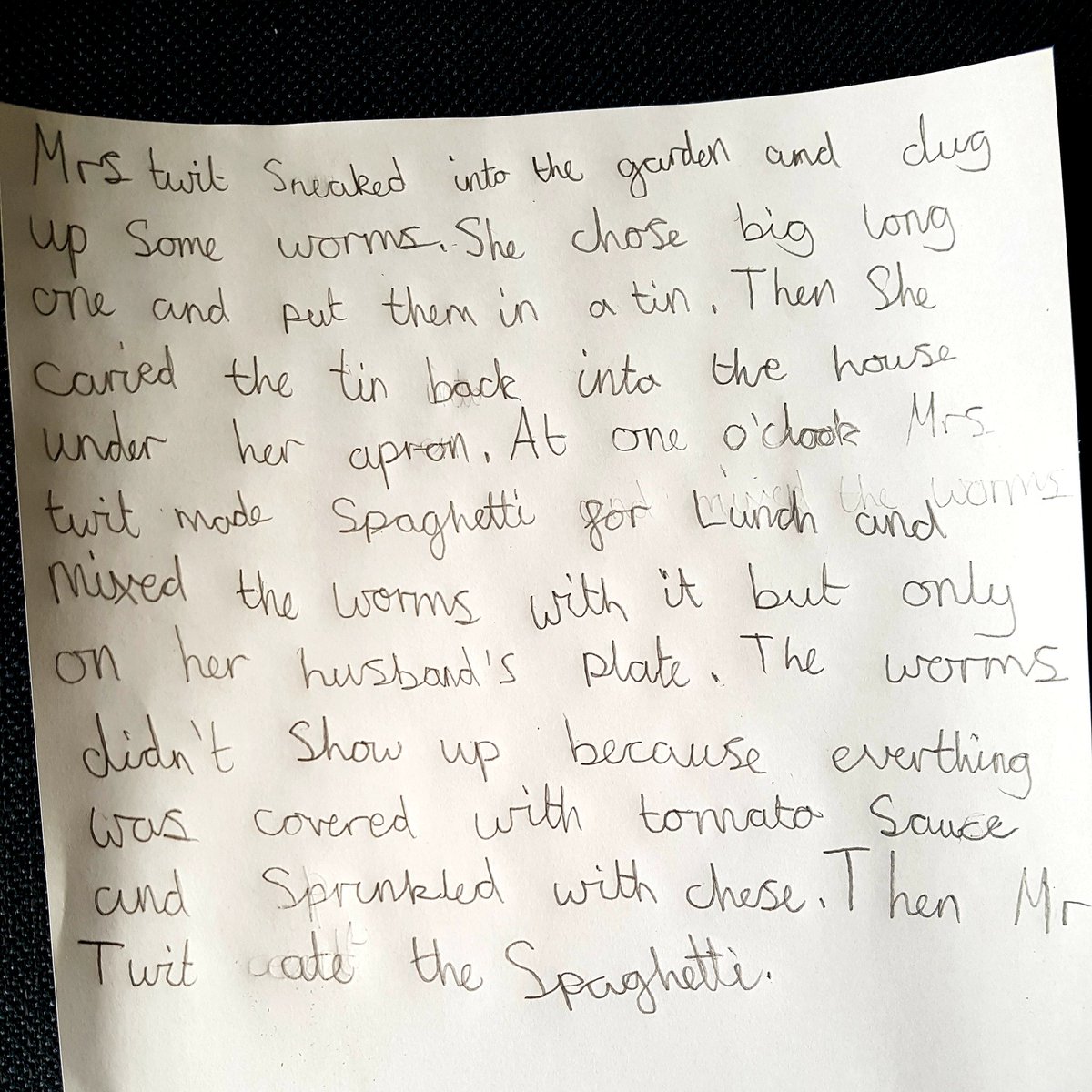 Paulbl71's tweet photo. @StAnthony3_4S Lily has done her maths and English. https://t.co/2zvDThgjJs