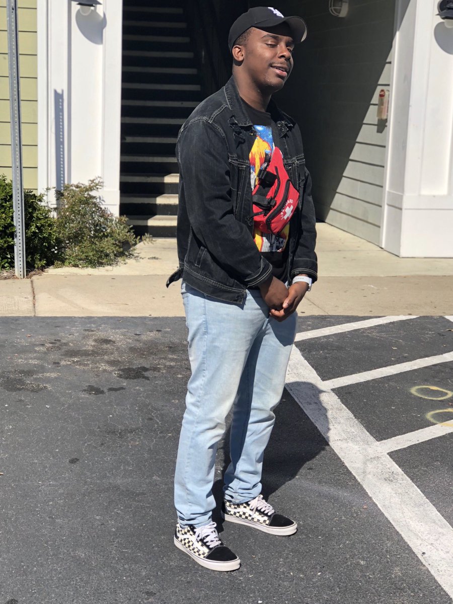 TMLAcademy's tweet photo. Join us in wishing our alumnus Brenton Ford a Happy 22nd Birthday. Brenton was a TMLA Cadet from 2012 to 2018. He graduated high school in 2018 and now a junior at UNC-Prembroke.
Enjoy your day Young King! 
We love you! #WeAreTMLA  #PositiveMentoringWorks https://t.co/dTZOcdrLJw