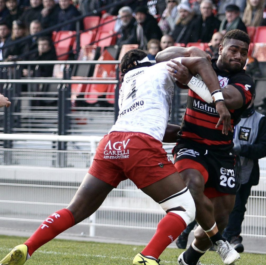 LeLOURugby's tweet photo. 🏉 #TOP14 Le calendrier complet 2020/2021 est sorti !

Au programme des 3 premières journées :
#LOUR92 samedi 5 septembre, 18h00
#RCTLOU dimanche 13 septembre, 21h00
#LOUUBB samedi 3 octobre, 15h15

Calendrier à télécharger sur :
https://t.co/MPCFnOz2DU
#TEAMLOU 🔴⚫️
#Avosagendas https://t.co/dlz6HUA6ld