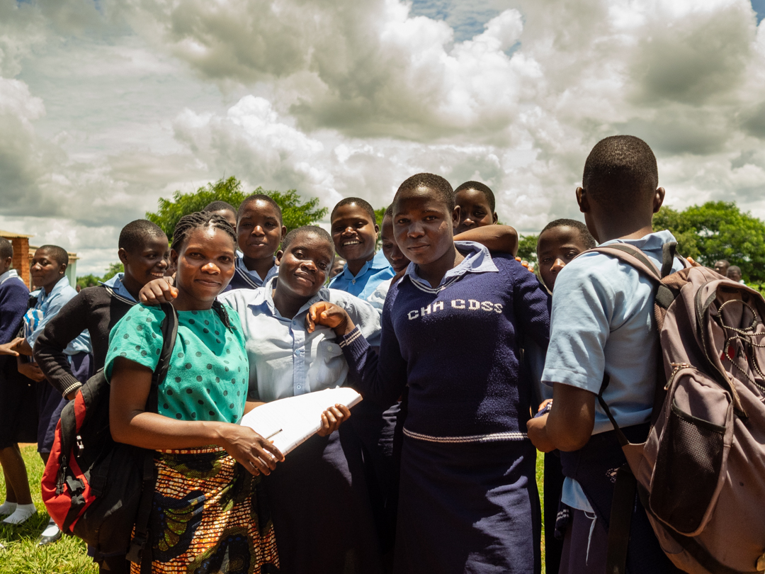 Meet Esther, out Trainee #Research Assistant at #AfricanBatConservation, who is fundraising so that she can gain her high school diploma and inspire other #women in #Malawi 👩🏾‍🎓📚 To find out more read her @gofundme 👉 gf.me/u/yft2h5 #WomenInSTEM #BlackInSTEM #Inspire