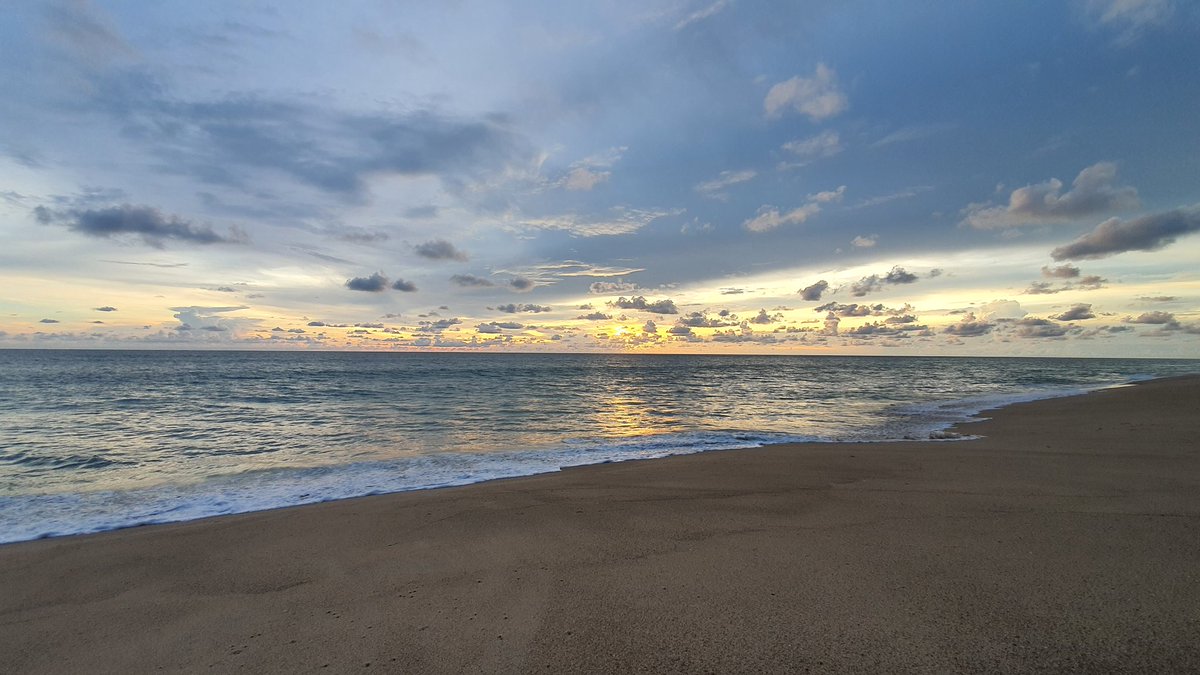 hearttrappoison's tweet photo. Day 005 #มันก็สวยต่างกันไปในแต่ละวัน https://t.co/nABAXbiyjx