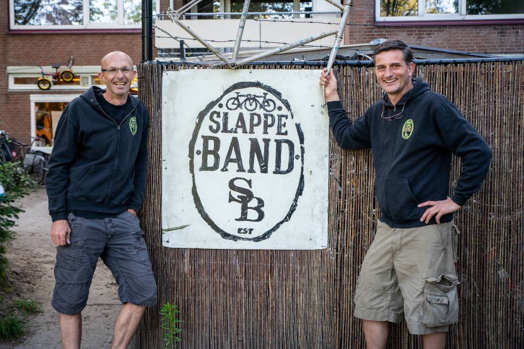 Prachtig artikelen in <a href="/LICHTopEHV/">LICHT op Eindhoven</a> over ons dagbestedingproject De Slappeband 🤩
licht-op-eindhoven.nl/licht-op-eindh…