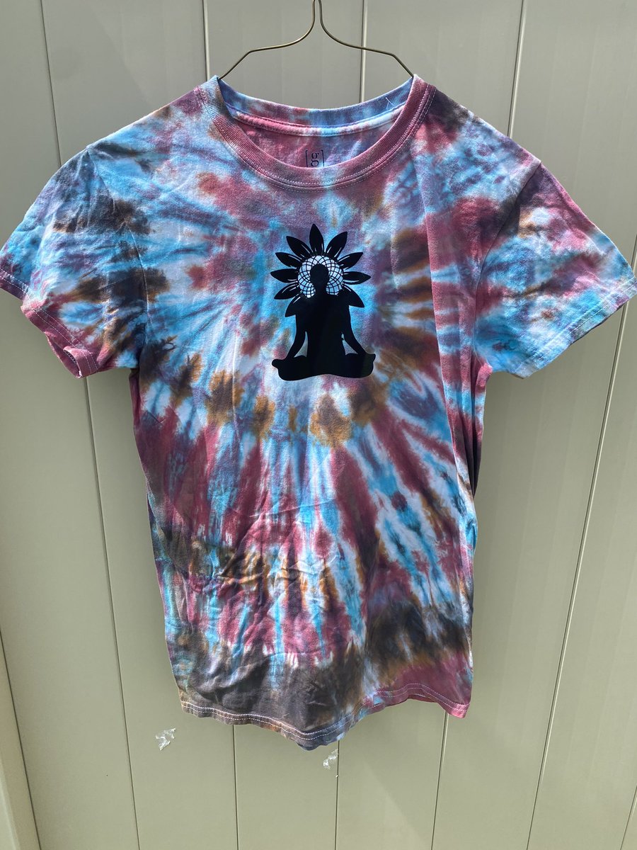 RyGuysTyDyes's tweet photo. RyGuy’s TyDyes July 15th Update

Unique Handmade ART

8 new Shirts

Sale for remaining small tapestries coming soon

Check below for prices and #Etsy links

DM for any questions and to bundle, it gets cheap fast 

https://t.co/9BSQuN9Frc https://t.co/21HdvkjsON