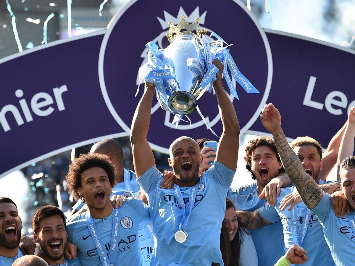 6) Man City 2017-19