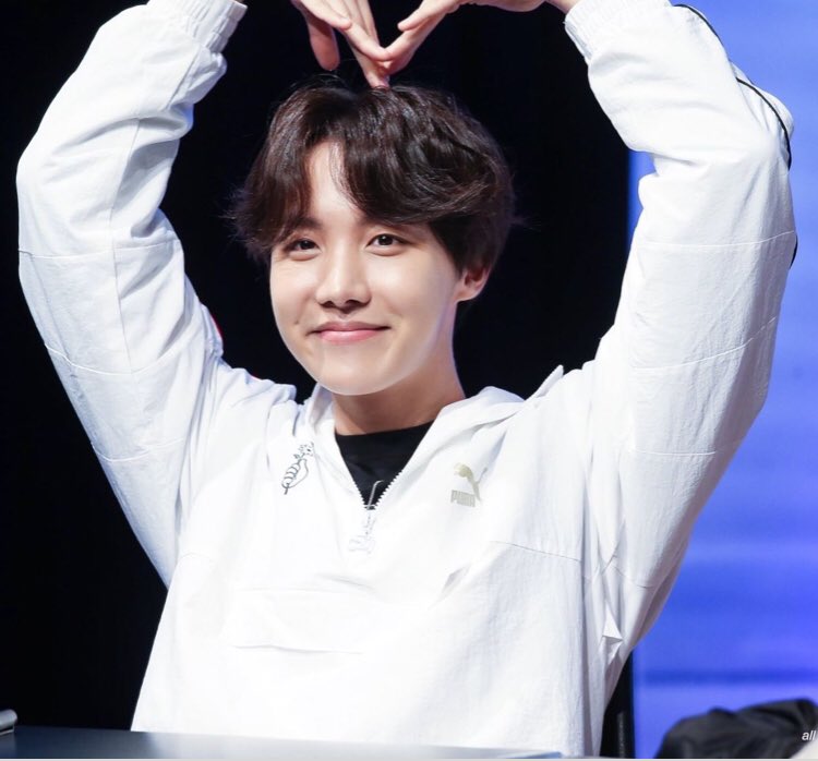 a thread of cute hobi our sunshine!
