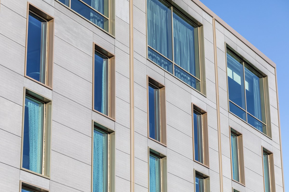 equitoneuk's tweet image. Project: Doubletree by Hilton Hull
Material Specified: EQUITONE [linea] A2-s1,d0
Architect: Aros Architects

Request your free sample here &amp;gt;&amp;gt;&amp;gt; equit.one/gb

#equitoneuk #equitone #fibrecement #linea #facades #architects