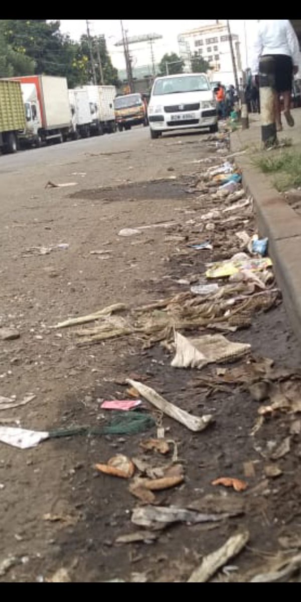 MuSta_BOND's tweet photo. Welcome to Ngara, Nairobi. A place which used to be busy with businesses, currently having business owners wondering how @NMS_Kenya has kept the roads not only unclean but wrecked! @ntvkenya @ntsa_kenya @citizentvkenya @KTNNewsKE #Kenya #FordKenyaPartyRebels https://t.co/uLnrIp7IMu