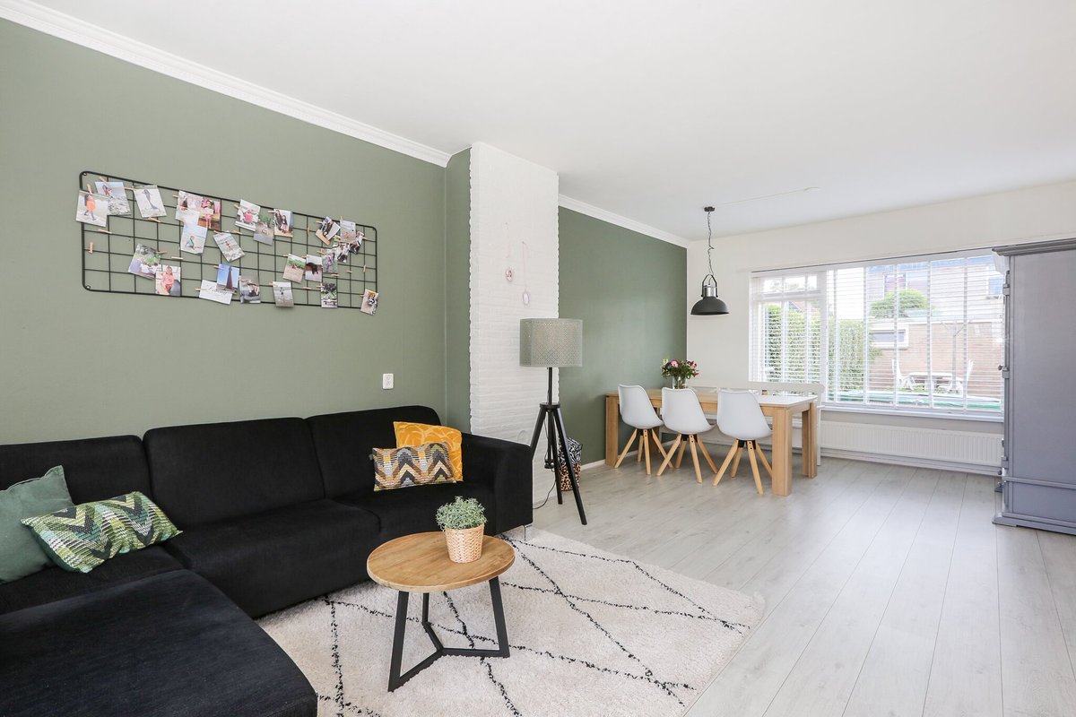 lamberinkfrl's tweet photo. #NIEUWAANBOD // Yes, deze #starterswoning in #Drachten is perfect! Keurig onderhouden, instapklaar én betaalbaar! Zie jij jezelf hier al wonen? Wacht niet langer en plan jouw bezichtiging in! > https://t.co/bAulhoo4gL https://t.co/Max1sxESnI