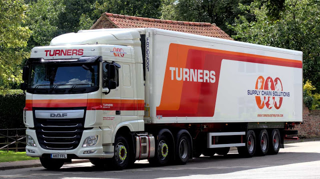 TruckingJobsUK's tweet photo. HGV CLASS 1 JOB – Turners (Soham) Ltd Peterborough £31,000 - £41,000 a year https://t.co/UPg8GcBTBZ #Class1DriverJobs #ContainerDriverJobs https://t.co/2tWYNFvV4x