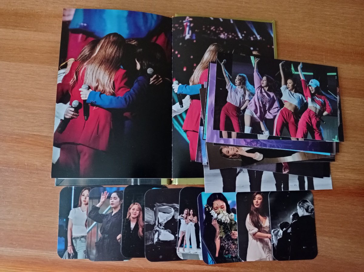 yourmoomoo's tweet photo. After all this wait I got it!
Thank you for go! @byvlmoon
viento님~~ 정말 고생했어요ㅠㅠ고맙누ㅜ @vientoswfs https://t.co/gmH2Rjkbun