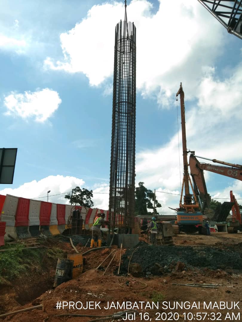 Progres Kemajuan Projek Menggantikan Jambatan Sungai Mabuk <a href="/suhaimij1962/">@suhaimij1962</a> <a href="/IrAzlizu/">Azlizu binti Baharuddin</a> <a href="/JKRPAHANG/">JKR PAHANG</a> <a href="/JKRMalaysia/">JKR Malaysia</a> <a href="/CawJalanJKR/">Cawangan Jalan JKR Malaysia</a> <a href="/BpptimurCjJkr/">BPPTIMUR CJ JKR</a>