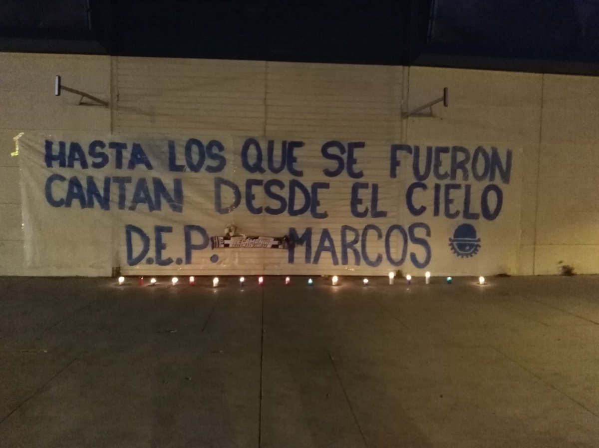 RespetoAlLega's tweet photo. Por los que están.

Por los que se fueron.

Pase lo que pase hoy: Siempre, Leganés.

💙🖤🤍 https://t.co/PAsaWL9u6c