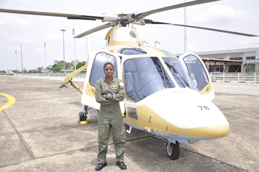 RacheltheP's tweet photo. Oh rest in power sweet icon. We are saddened over the abrupt severe loss of Tolulope Arotile, Nigeria first ever female combat helicopter pilot who died on 14, July, 2020 at the Nigerian Airforce base for Kaduna, North west Nigeria. https://t.co/d311Mha5zF