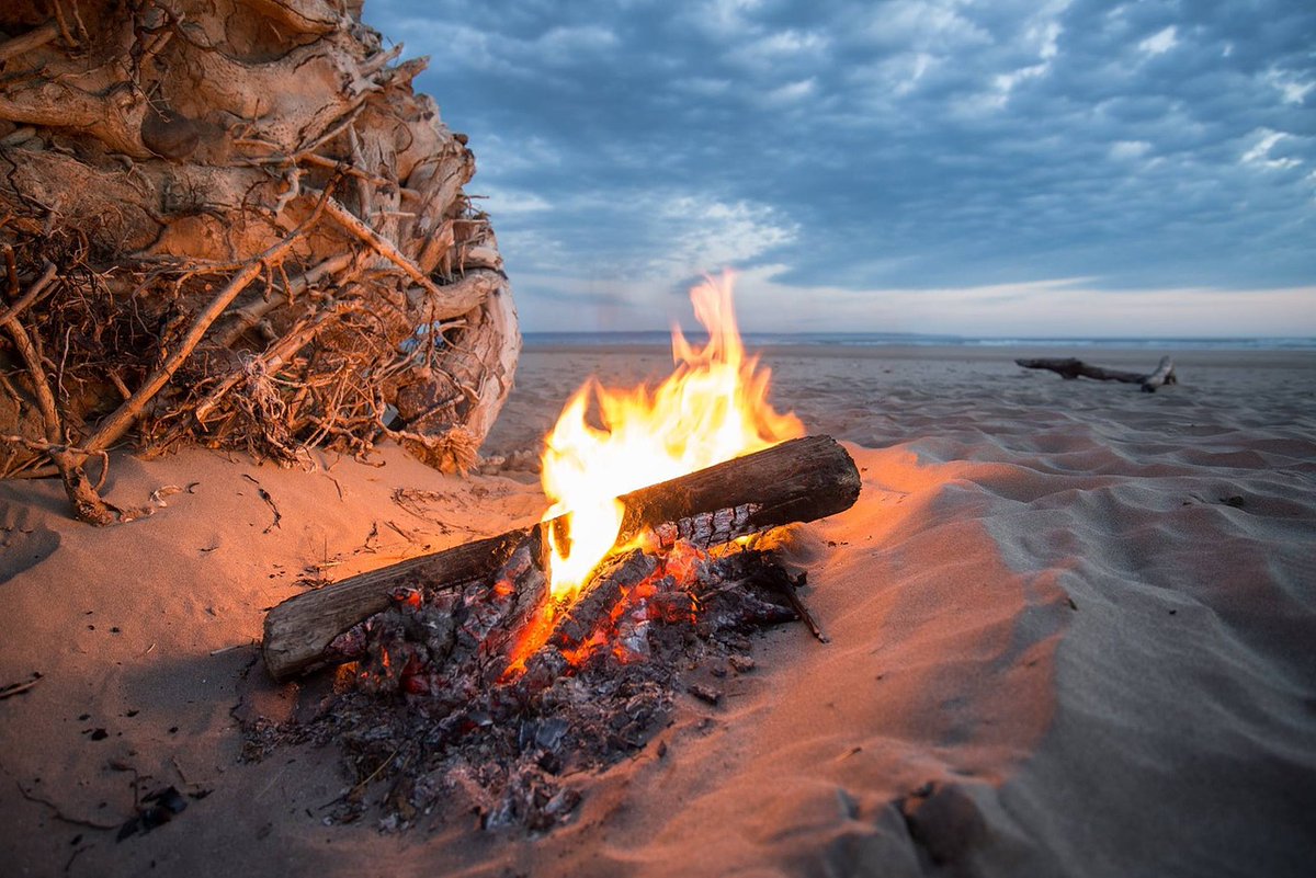 UsaDropship's tweet photo. #Outdoors  #Camp  #Bushcraft #PrimitiveLiving
#OffGrid Start a #Survival gear business. 
Connect with #WholesaleSurvivalKit #dropshippers
here in the #USA Get the #Wholesale hookup.
https://t.co/ambGTwuqkg https://t.co/mSekk06Zph