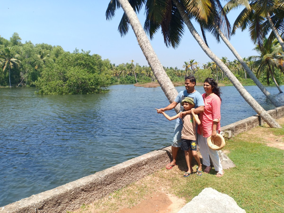 KKadyar's tweet photo. #maiphiraunga @clubmahindra #magicalmoments Last year feb at club mahindra poovar resort..family enjoyed the tranquil backwaters and kovalam beach which is a short drive..great time with fmly https://t.co/dsZdiYWTgK