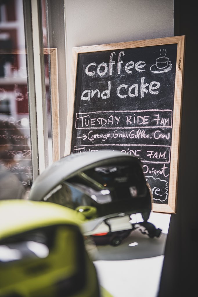 PAS NORMAL STUDIOS tweet media