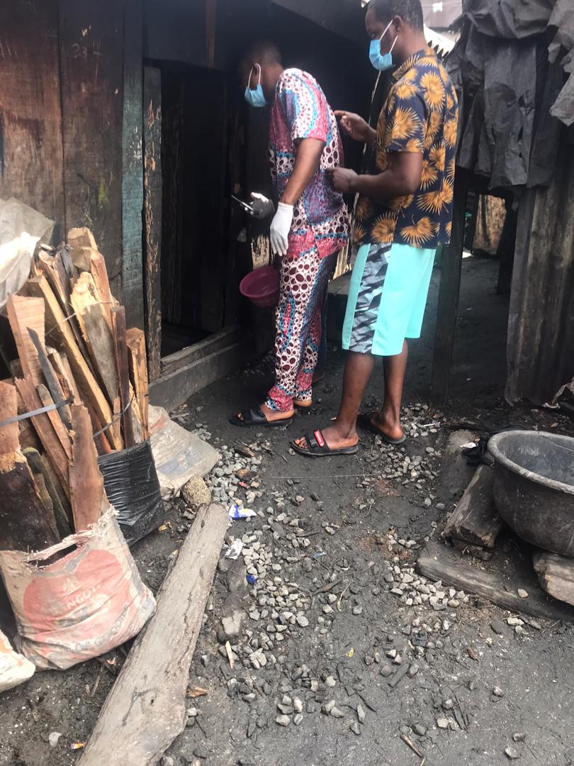 rise_volunteer's tweet photo. The RISE volunteers encountered some overpopulated rural homes consisting of more than 11 members, yet overly exposed to the economic realities of the country.
Do you wish to provide relief to the needy? Join RISE!
Visit https://t.co/x3IgTlam7u to sign up.
#RISE #GiveGetRepeat https://t.co/TKEtLfbmC9