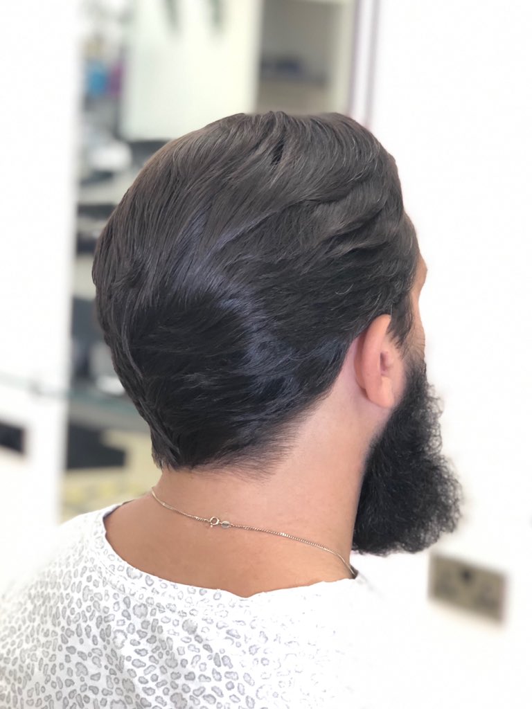 BaseHair_'s tweet photo. The right hair cut can boost your confidence ✨ #menshaircut #trim #beard #sutton https://t.co/JQ1MIj3TJJ