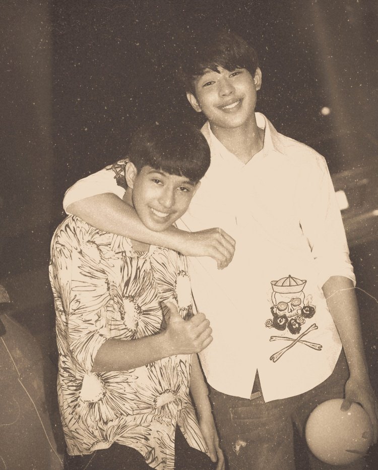 onlyforjjc's tweet photo. ㅡ 70s edits AJ &amp; JJ 📸 

 a thread ; https://t.co/6nBfaNJVsI