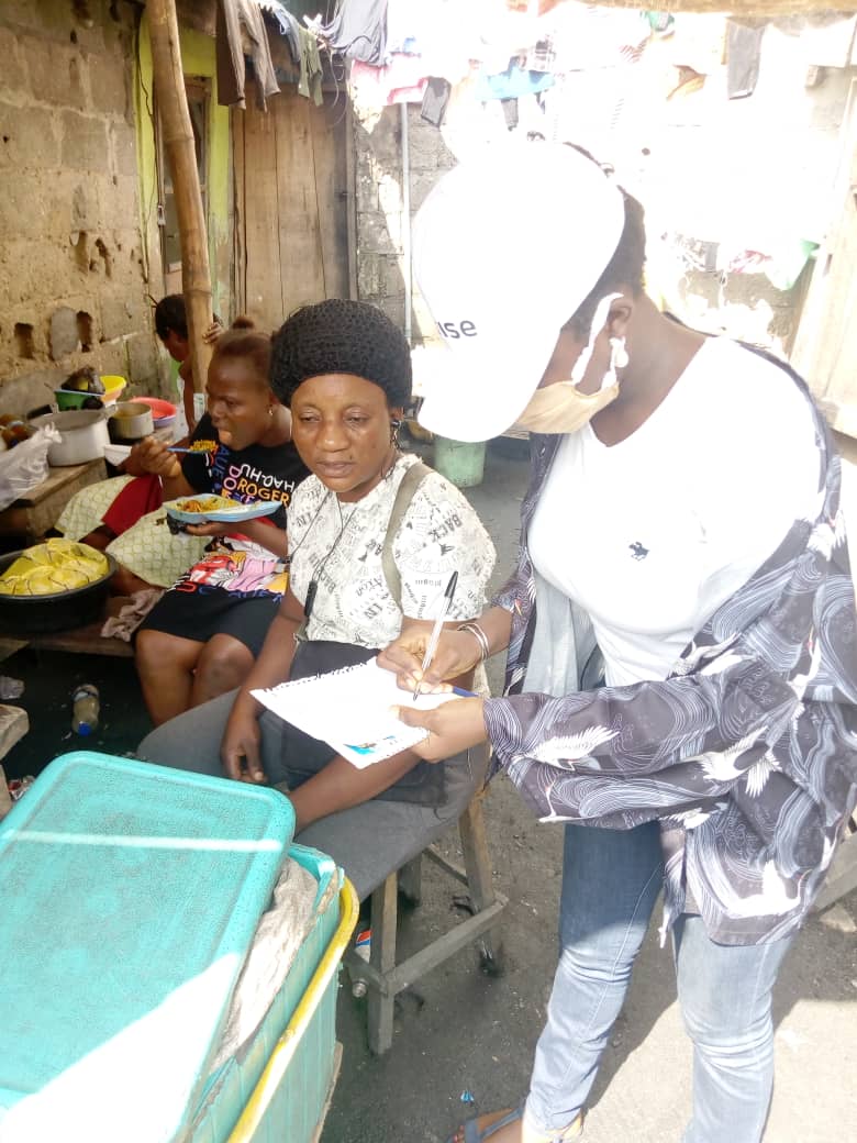 rise_volunteer's tweet photo. The fear of the coronavirus, lockdown and its economic implications has affected some Nigerian households more than others. Restriction in movement has hampered income generation especially among the low to medium income-earning sect.
#COVID19 #CovidRelief #RISE #GiveGetRepeat https://t.co/s1UdFbaTyS