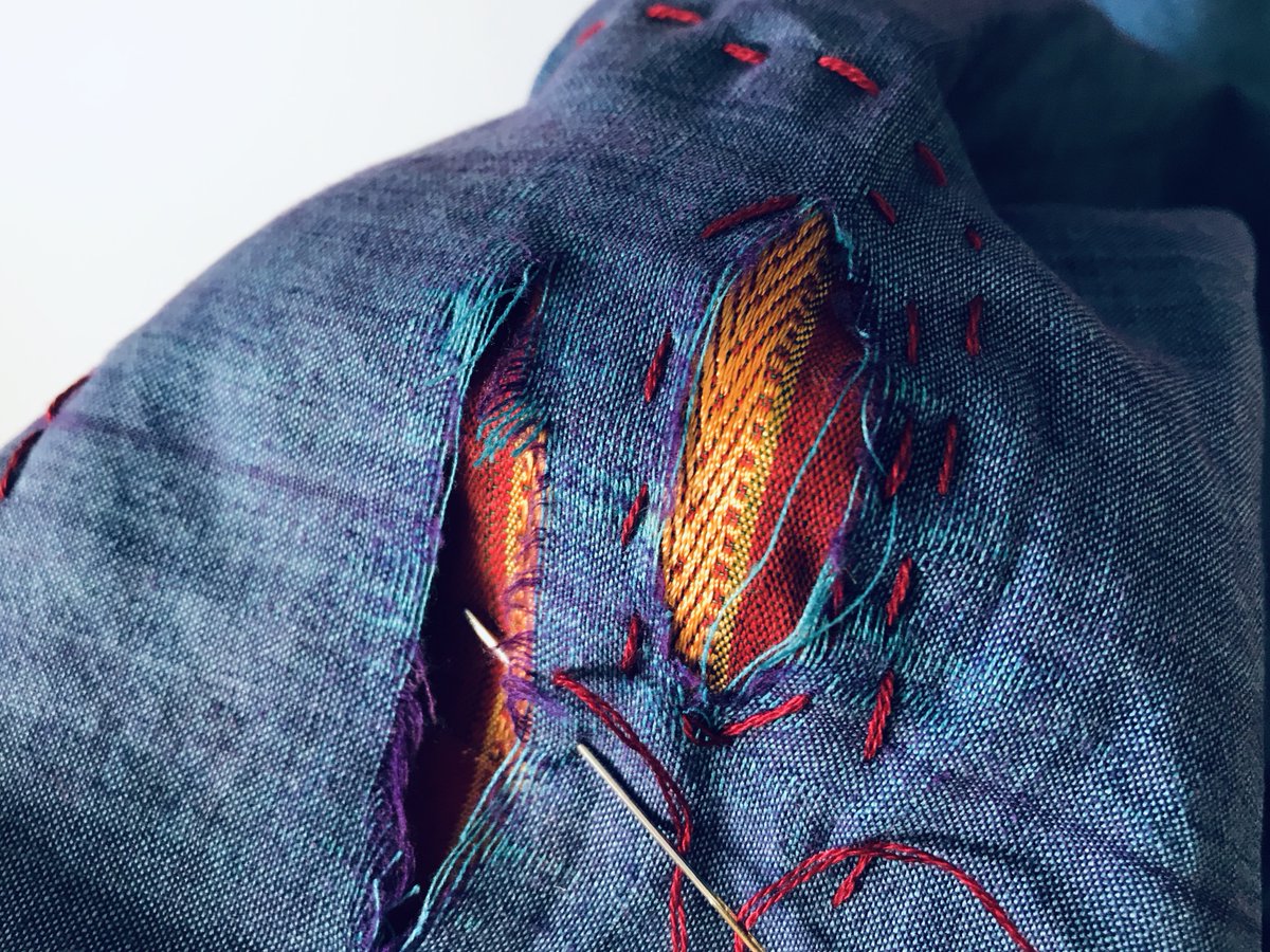 BalsallHeathNNO's tweet photo. Why not make visible repairs to clothing that means something to you? The process of repair &amp; skills used are symbolic of how we might renew ourselves &amp; our community.

Part of @tweetcraftspace's #craftincommon project.

Share at #wearecommoners
https://t.co/w5GHI7eDh1 https://t.co/X2JVHH5Gl0