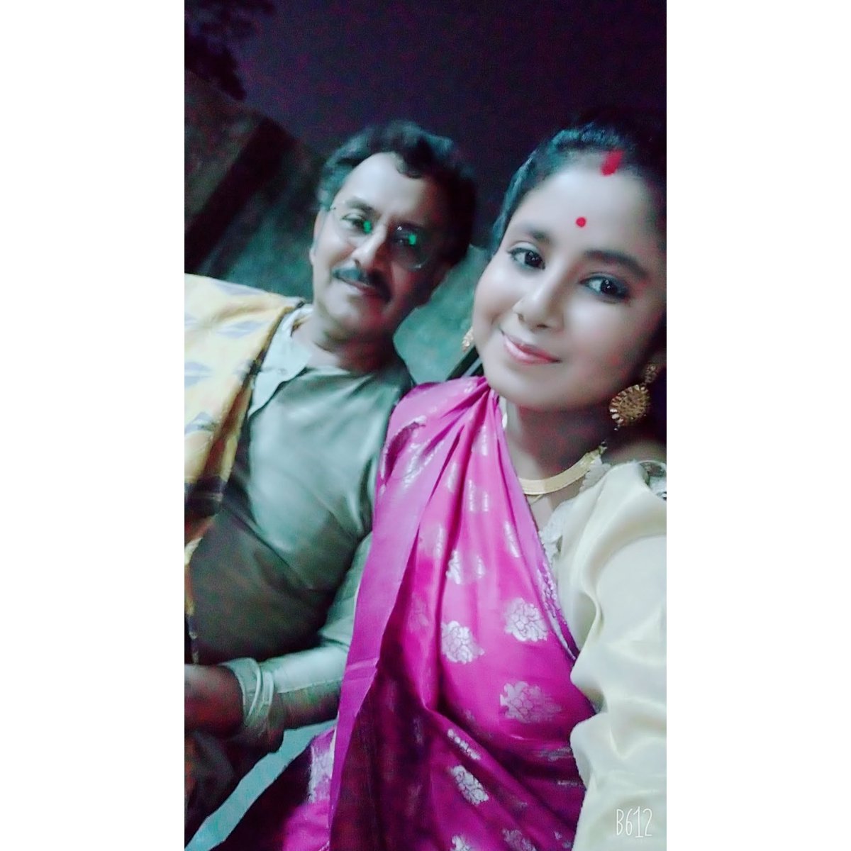 Eshu23317868's tweet photo. 💫Through back🌻
💥Netaji sireal_shoot ✨
#zeebangla #tollywoodactress #Tollyoowd #sireal #Netaji #netajizeebangla https://t.co/vEYf55FGX5