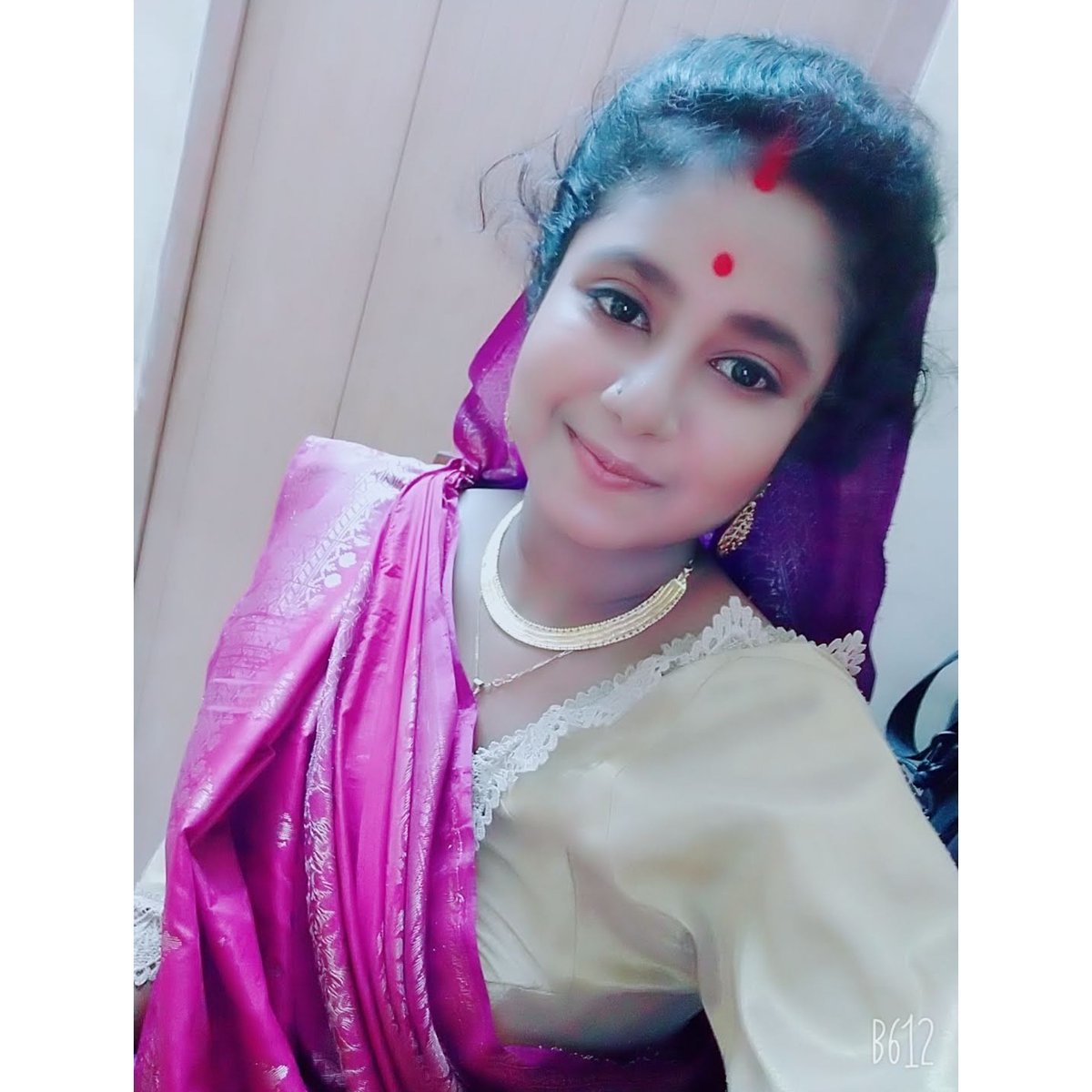 Eshu23317868's tweet photo. 💫Through back🌻
💥Netaji sireal_shoot ✨
#zeebangla #tollywoodactress #Tollyoowd #sireal #Netaji #netajizeebangla https://t.co/vEYf55FGX5