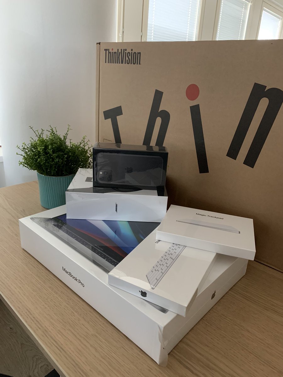 Identiofi's tweet photo. Tällä viikolla oli taas ilo saada uusi työntekijä mukaan remmiin. 🙌🏽
Rekrytoinnin myötä osaamisemme vahvistui mm. DevOpsin, Azuren, Javan ja tekoälyn saralla!
#Identio #ohjelmistokehitys #verkkokehitys #ohjelmistotalo https://t.co/HmRbauRDVH