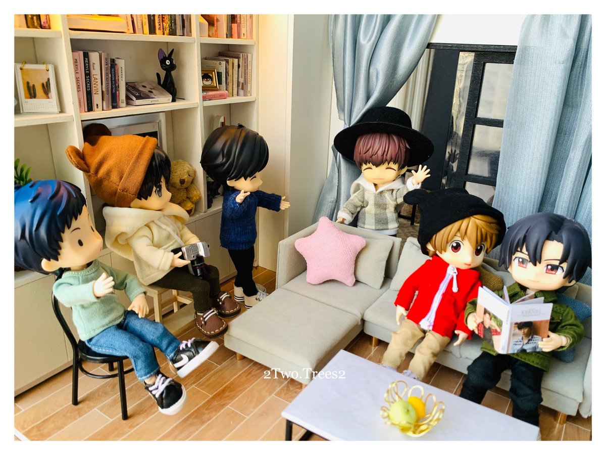 jlml718's tweet photo. Welcome to #MyHouse #μ°λ¦¬μ§ (Figurine Version) #2PM #2pmDolls #2TwoTrees2
Tweet 1 out of 3 (Contβ) https://t.co/ZlivguiJmj