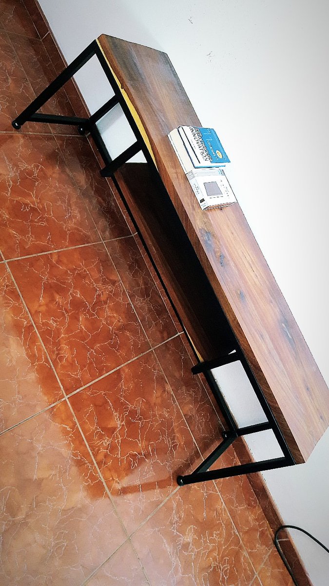 CcPandwana's tweet photo. ▪ Tv Stand ▪

Now available - Courier Service at own cost.

Contact details: 👇👇👇
📧 pandwanaremcon@gmail.com
☎+264 81 261 7365

Price: N$3 110.00 each. https://t.co/GXJO5AGvYj