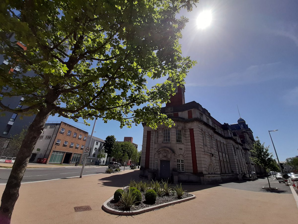 SwanseaCouncil's tweet image. Swifter journeys from Dyfatty to Uplands, Mt Pleasant to Parc Tawe, St Helen’s to Kingsway Circle, High St Station to Mansel St. Your Kingsway is changing with a switch to two-way traffic on July 26. #KingswayTwoWay #PlotYourRoute bit.ly/RouteFAQs @SwanseaUni @SWP_Roads