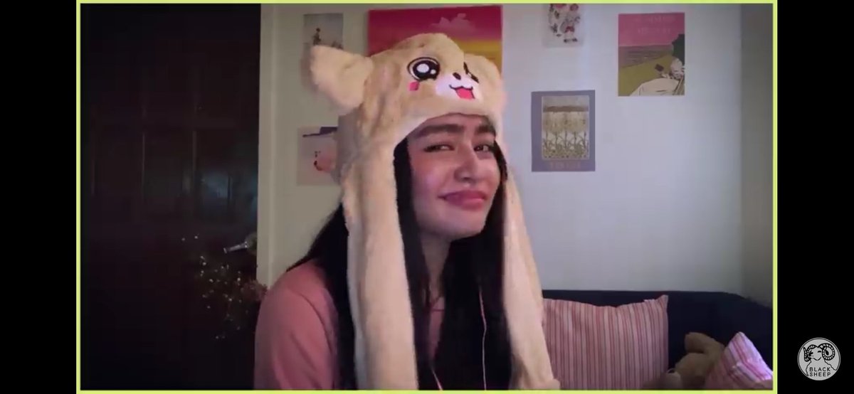 BLworld_fandom's tweet image. Sinong marupok?

BL FANS: @vivoree
#HelloStrangerEp4