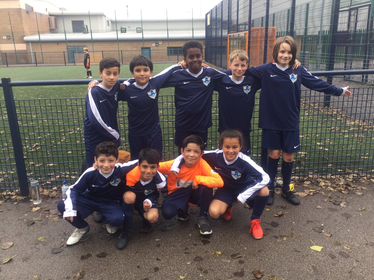 We bid a fond farewell to our year 6 children this week and ‘au revoir’ to our children who will be joining us again in September 😁👍🏼 Good luck year 6 children 🤞🏼We wish you well as you go off on the next stage of your journeys. Please don’t forget us and remember to visit us 🌈