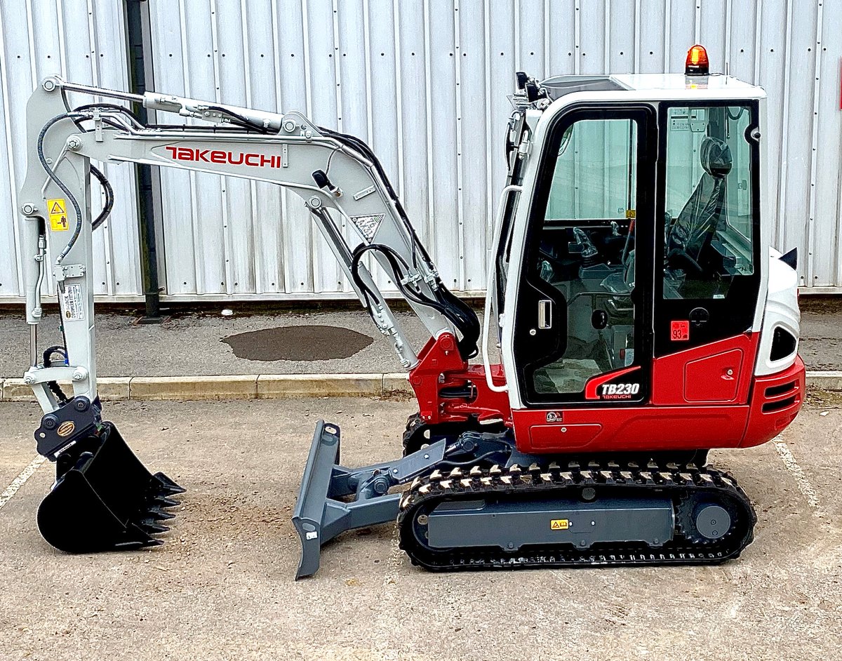 New <a href="/Takeuchiuk/">TakeuchiUK</a> TB230 out for delivery to customer today  #cbl #takeuchi #construction