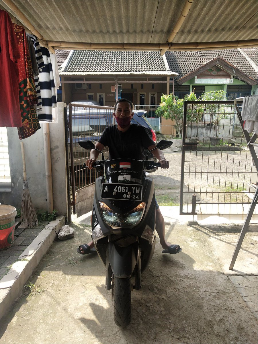 PartahiH's tweet photo. Antar si kakak ke kerjaannya sebelum brangkat urusan ke jakarta..😀
@Kabupatentangerang..
@cobabawamotor https://t.co/WiwYffVIc8