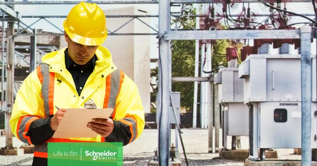 SchneiderElecDE's tweet photo. Einfach, effizient und #digital: Messen, Schützen, Überwachen, Steuern, Regeln, Anzeigen und Kommunizieren im #Umspannwerk 👀 https://t.co/9zmUw7kEeA Schneider Electric #IoT https://t.co/nVvY22zoHq