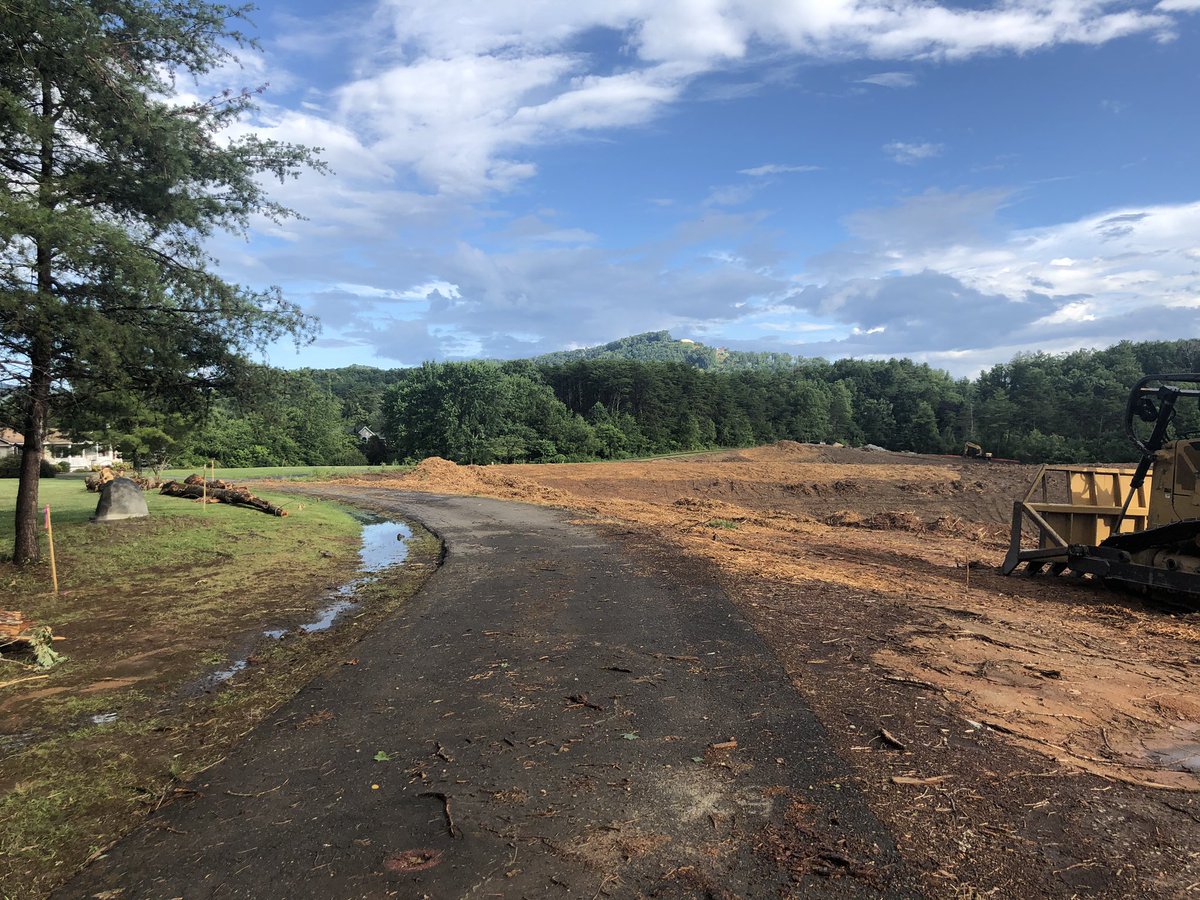 1212Marilyn's tweet photo. The destruction continues. In a teeny, tiny rural neighborhood. Imagine a quiet place with wetland forest, a healthy ecosystem and home to wildlife. Now imagine this. Who does this? Chris Eller. Chris Day. Their cronies. Shameful. Adding 1,000 people here is scary. And wrong. https://t.co/JSwRF0I1dC