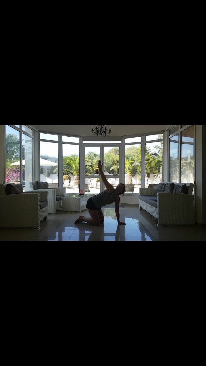 #TherapyThursday Make sure you take time to stretch your spine today
#spine #stretch #flexibile #feelgood